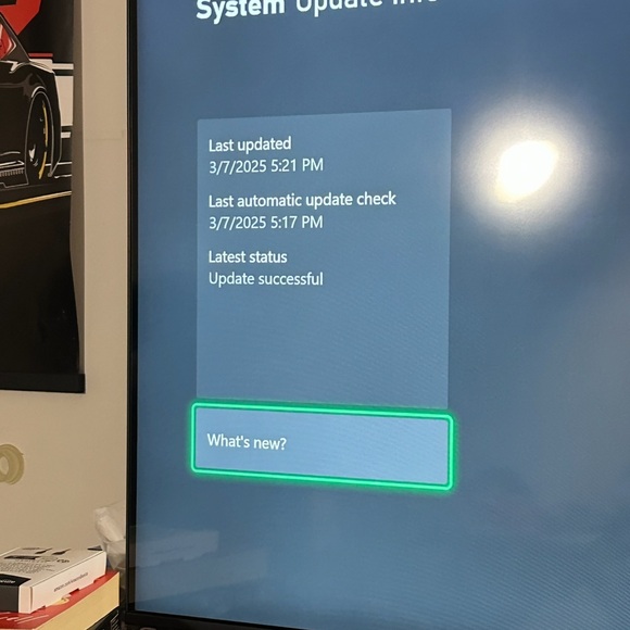 Microsoft Xbox Series S 512GB White System Console W/ White Controller & Cords - Picture 9 of 9